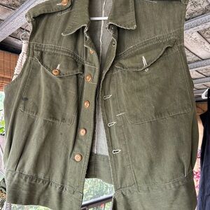 Olive Green Sleeveless Utility Vest